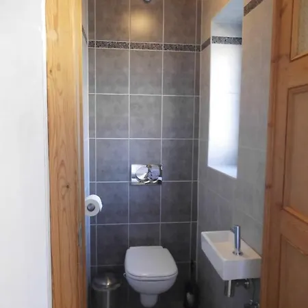 Logies 't Eenvoud - Simple Comfort & Quiet - To Reset And Recharge Near The Homestay *