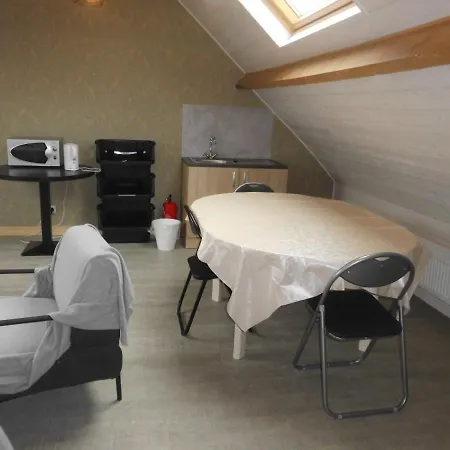 Logies 't Eenvoud - Simple Comfort & Quiet - To Reset And Recharge Near The 크노케-하이스트