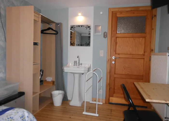 Homestay Logies 't Eenvoud - Simple Comfort & Quiet - To Reset And Recharge Near The Knokke-Heist